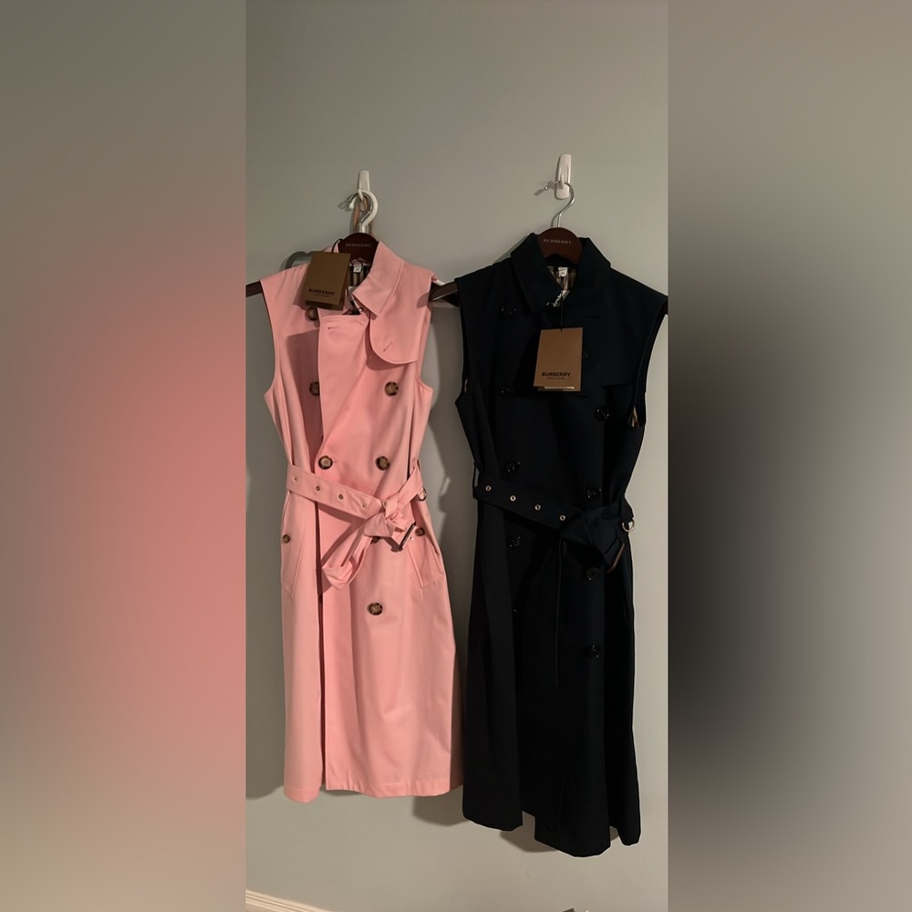 Burberry Trenchcoat (Sleeveless) - Pink and Navy size 2